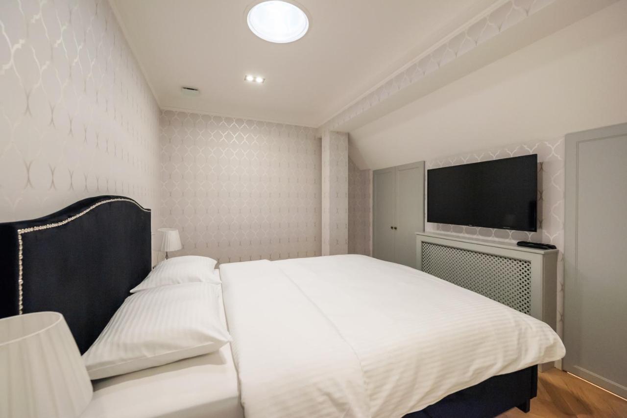 Lovely Apartment In The Heart Of Varsavia Esterno foto